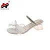 2022 Sandales de nœud de nœud d'été Femmes Mid Talon Righestone Pearl Slippers Toe Toe Woman Chaussures Crystal