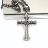 Retro präglad Jazz Crown Cross Pendant Necklace Titanium Steel Men's Personality Hip Hop Street Fashion Trend Accessories