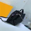 5A+ hochwertige Bella-Tragetaschen, Designer-Damen, luxuriöse Umhängetasche, Designer-Tasche, Schulter-Flugmodus, klassische 32-cm-Clutch aus perforiertem Rindsleder