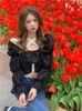 Bluzki damskie Koszulki seksowne cięcie szyi koronka urocza puchanie rękaw słodkie fałdy szczupła koszula koreańska letnia elegancka elegancka elegancka