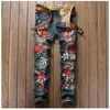 Мужские джинсы вышивая розы мужские брюки High Street Mens Denim Blouss Blue Broken Hole для JS0791 Мужчины