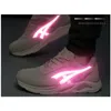 Летние воздухопроницаемые туфли для мужчин для мужчин светоотражающая полоса легкие безопасные ботинки неразрушимые кроссовки для мужской обуви 220815