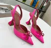 2022 Sandales de créateurs de luxe Chaussures à talons hauts Amina Muaddi Begum Bow Crystal-Embellished Boucle pointue Toesl Sandale de tournesol Chaussures d'été 10cm