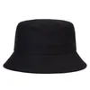 Baskenmütze gedruckte Hut Frauen Männer Panama Eimer CAP CAP Das Design Flat Visor Zoldyck Hisoka 90er Anime Fisherman Hatberets Beretsberets
