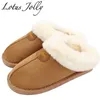 Vrouwen Huis Winter Warm Indooroutdoor Schoen Badkamer Pluche Thuis Slippers Bont Comfortabele Slip op Botas Mujer Y200106 GAI GAI GAI