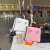 Luxurys anahtar kutusu Çanta kancası airpods kılıfları kulaklık tasarımcısı çanta askısı Aksesuarlar mini Satchel el çantası kadın çantası kompozit bayan omuz çantası