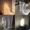 Bordslampor Nordisk designer Led Acrylic Light Guide Lamp Home Decoration Living Room Bedroom Desk Art Deco Fixtures Decotable