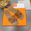 män kvinnor designer glider mules woody sandaler ljus tan beige vit svart mjuk rosa khaki spets bokstäver tyg kvinnliga lägenheter skor sommar tofflor 0609