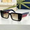 2022SS Diseñador Gafas de sol para hombres o mujeres Gafas de sol de marco cuadrado 0543S Vacaciones de viaje de alta calidad UV400 Protección con caja