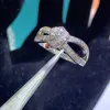 Tasarımcılar Ring Diamond Halkalar Moda Kadın Düğüm Yüzük Günlük Çok yönlü mücevherler solmaz