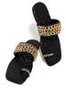 Pantofole Nxy Donna Summer Weave Slides Catena Infradito decorativo Outdoor Sandali casual sexy Tacco quadrato femminile Plus Size 43 220705