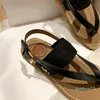 صندل الصيف أزياء الأزياء المطرزة Flip Flop Flat Cyel Designer Gladiator Sandal Beach Slippers 2022