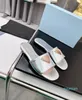 2022-юристки женщины Вуди Слайды холст-тапочки Черные нежно розовые женские мулы плоские сандалии мода на открытые пляжные туфли 35-42