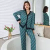 T081 2PCS Pajamas النسائية مجموعات المرأة Pajama Party Summer v Design Design Suit Suit Long Sleeve Set Get Home Clothers Sexy Satin 1858