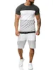 Socicador de rastreo para hombres Squit Set Short Men Casual Multi-Color Contrast Traje de deportes al aire libre Camiseta de 2 piezas Logomen personalizado
