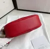 4 renk Kadın omuz çantaları kadın zincir crossbody çanta moda kapitone deri çantalar kadın ünlü tasarımcı çanta çanta 18 CM