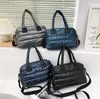 Kvällspåsar bomullsmessenger väska kampanj för att design ner svart vadderad dam handväska stor kapacitet kvinnlig axel handbagening