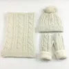 Bérets hiver femmes chapeau écharpe gants ensemble pour hommes en plein air chaud épais bonnet casquettes avec doublure filles Pom Setbérets