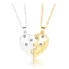 Colliers pendants Collier en alliage de mode Collier une paire deux personnes épissant l'amour Allmatch Men39s et Women39S Valentine39493462