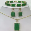 Bracelet de jade vert chaud / boucles d'oreilles / collier Jewelry Pendant Set AAA