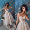 2022 Africain Luxueux Thé Longueur Robe De Bal Robes De Mariée Dentelle Perlée 3D Appliques Cristal Plus La Taille Robes De Mariée BC10190 B0623G1