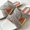 Aquazzura kvinnor tofflor högkvalitativ ny designer sandaler bröllop klänningskor skum glider set auger slingback party strand utomhus platt toffel med låda