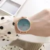 Relojes de pulsera CE55 Reloj para mujer Pulsera Simple y versátil Casual Redondo Estudiante Luz Nicho de lujo Damas Reloj de cuarzo Relojes de pulsera Th