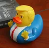 Duck Bath Toy Guitty عناصر PVC Trump Ducks Shower Floating Us President Downs Shares Water Toys Novelty Kids HomeDs بالجملة 0728