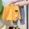 Klädset Flickor Pojkar Outfits 2022 Vår Barn Småbarn Spädbarn Tecknad T-shirt Jeans Barn Sportkläder 2 delar Kostym