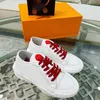 Uomo Donna Designer Stivali alti Scarpe da ginnastica robuste bicolore verde rosa Sneaker di marca Squad Suola in gomma comoda