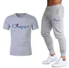 22 Sommar Fashion Leisure T-shirt + Byxor Mäns Set Tracksuit Sportkläder Track Passar Man Sweatsit Kortärmad Vit Svart T-shirt