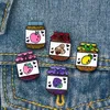 Broches de bouteille de jus mignonnes pour femmes et enfants, bijoux à la mode, chemise, manteau, robe, sac en Denim, décor en métal émaillé