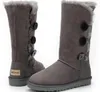 Hot Sell Classical Style Tall 3 Knapp 1873 Kvinnor Snö Stövlar Sheepskin Fur Håll Varm Boot U Tag Dustbag Kort Vackra födelsedag Julklappar