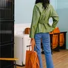 Ftlzz High Street Menina de couro feminino Jaqueta de couro Green Faux com cinto punk jaquetas pretas Ladies Basic Coats Loose Outwear 220815