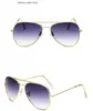 2022 occhiali da sole classici dell'aviazione donne/uomini design di lusso montatura in metallo tonalità politiche occhiali da vista da guida per esterni a specchio colorato colore graduale