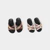 Sandálias para crianças Chinelos infantis novo designer sandálias para meninos e meninas Spot baby shoes 26-35