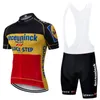 Quickstep Pro Team Team Maillot à manches courtes Ciclismo Maillot de cyclisme pour hommes Kits d'été Ensembles de vêtements de cyclisme respirants 220423