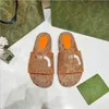 Designer kvinna sandaler mode strand tjock botten toffel plattform alfabet lady sandal läder hög klack glider stor storlek 35-45