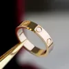 Designer Ringar Kärlek Skruvring Kvinna Carti Ring För Man Anello Di Lusso Anillos Hombre Luxe Bague Bagues Femme Lyxiga designersmycken Kvinna Femme Bijoux Luxe