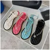 2021 nuove donne di estate sandali con plateau tacco donna moda marchio catena cinturino alla caviglia diapositive tacco piattaforma scarpe da pescatore per Woma Y220421
