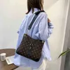 Handväska mode zanxing stil enkel färg matchande enkel axel små fyrkantiga sneda påsar 65% rabatt på handväskor butiksförsäljning