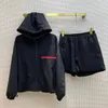 Frauen Tracksuits Biker Shorts Sportswear Frauen Designer Mode zweiteilige Mode mit rotem Buchstaben Hochwertiges Tracksuit -Outfit Hoodie Jackets