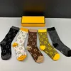 Mens Womens Socks Designer Five Pair Luxe Sports Winter Mesh Letter Printed Sock Embroidery Cotton Man Woman With Box QAQ