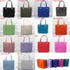 2022 48/36/24CM Kvinnor Godispåsar Färg Multicolor Luxury Hucket Beach Tote Bag Silicone Eva Ananas Tie Bag Stor storlek