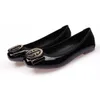 Neue Flats Schuhe Damen Runde Schnalle Slip auf Ballet Flats Kleid Schuhe Patent Leder Mode Casual Schuhe für Frauen Zapatos