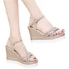 Klänningskor 2023Female Fashion Open Toe Sandals Silver Women Wedges Platform Party Womandress