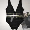 Costumi da bagno da donna Biancheria intima di marca di lusso Bikini Set Costume da bagno da spiaggia da vacanza sexy nero per donna
