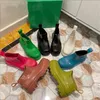 Mulheres homens botas de chuva sapatos de borracha de borracha de alta qualidade não deslizamento resistindo botas de tornozelas lavar barato de cozinha de cozinha Tamanho da luz de moda 35-44 Sapatos de chuva