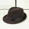 Basker mode fedoras manliga kvinnors bälte spänne jazz hatt sommar England retro mössa utomhus casual hatberets