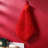 中国スタイルの赤いハンドタオル刺繍ラッキーライオンタオルタオルキッチンチェニルハンギング吸収剤タオル豪華